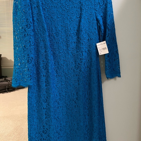 Lace cocktail dress - Picture 6 of 8